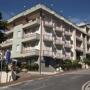 Cristina Hotel