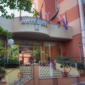 Ave Hotel